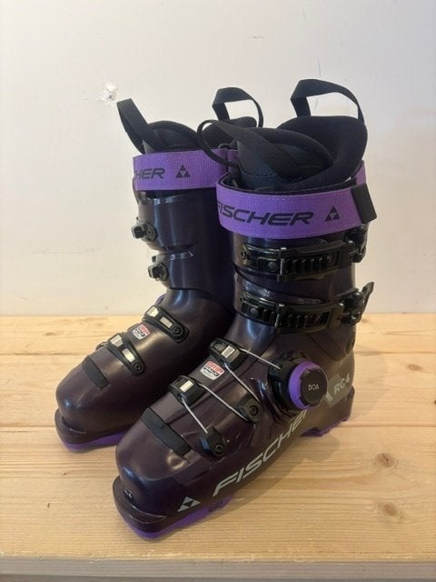 Fischer RC4 XTR 95w Boa Dames Skischoenen maat 24/24.5 (38), Sport en Fitness, Fischer, Info@fischersports.com, Fischer Sports GmbH