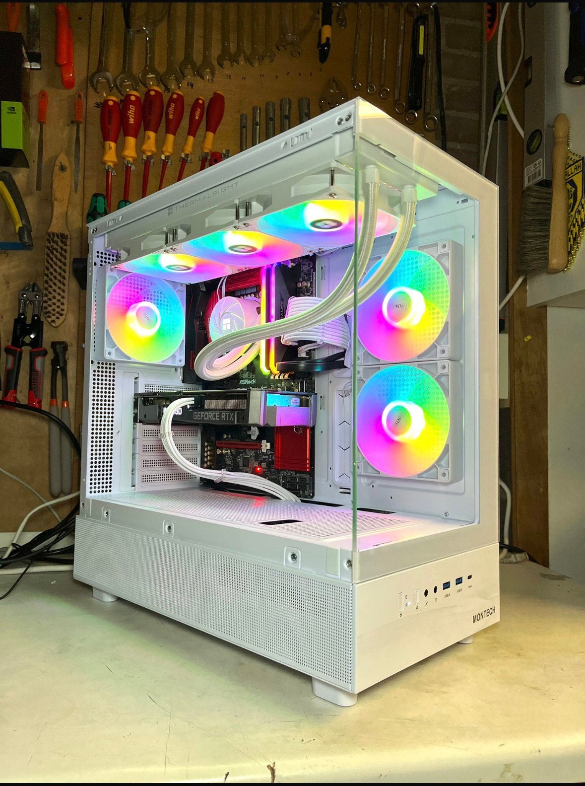 Krachtige Gaming PC met RTX GPU en RGB-verlichting, Computers en Software, Desktop Pc's, Ophalen, Zo goed als nieuw, Gaming, SSD