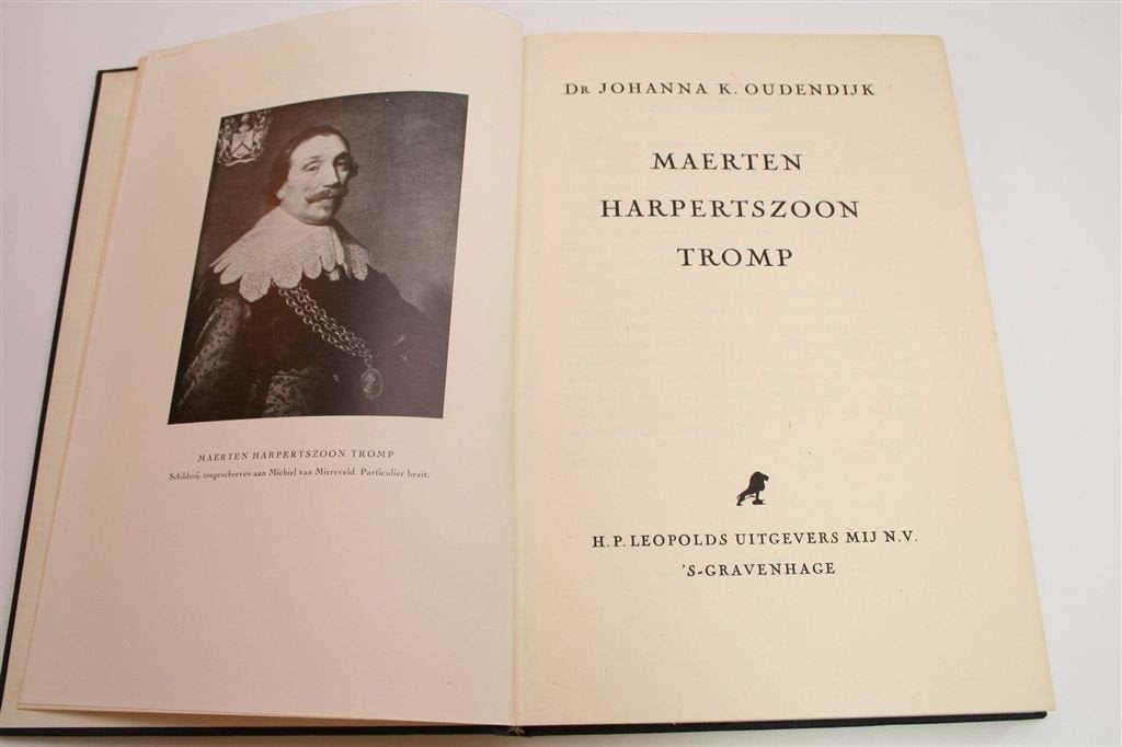 Maerten Harpertszoon Tromp [1952] — Leven en Werk, Ophalen of Verzenden, Gelezen