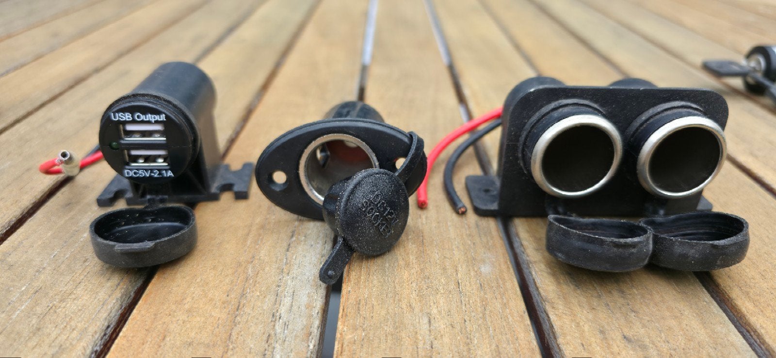 12V Aansteker Socket en USB Aansluitingen, Ophalen of Verzenden, Nieuw