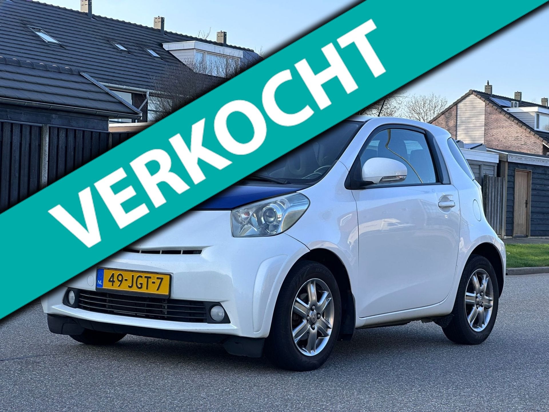 Toyota IQ 1.0 VVTi Aspiration Stoelverwarming*Clima*NAP*Half, Auto's, Toyota, Gebruikt, 4 stoelen, Leder en Stof, Origineel Nederlands
