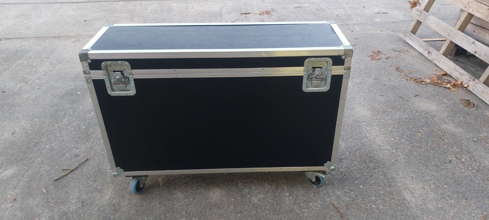 Stevige Flightcase / Transportkoffer met wielen, Ophalen, Gebruikt