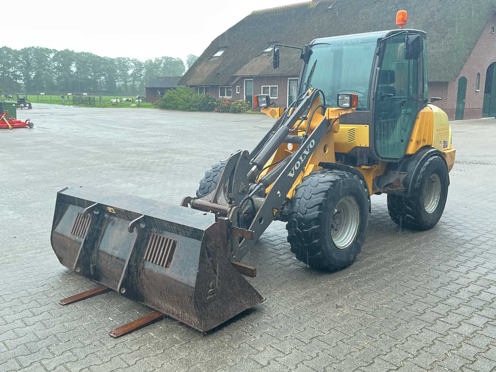 2006 volvo L25B Shovel Wiellader, Wiellader of Shovel
