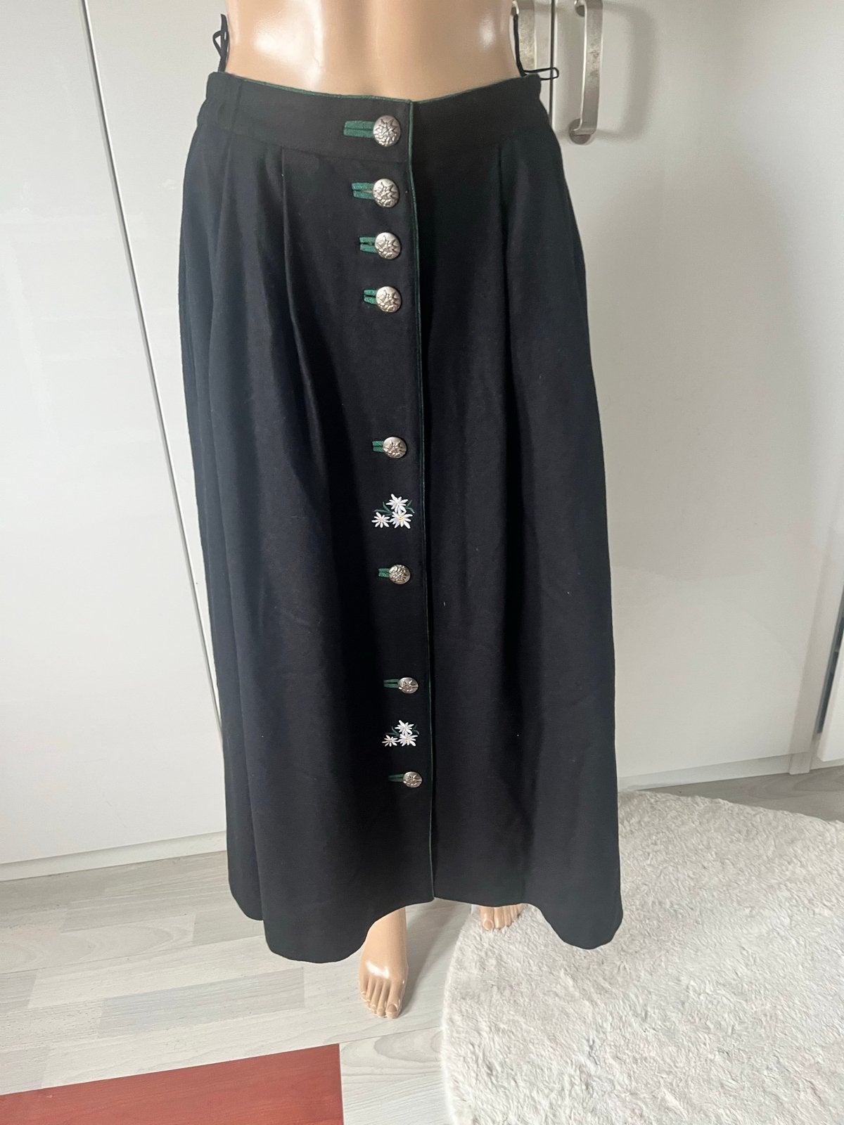 Alphorn Trachtenmode rok - Zwart met Edelweiss, Kleding | Dames, Maat 38/40 (M), Verzenden, Zwart, Zo goed als nieuw