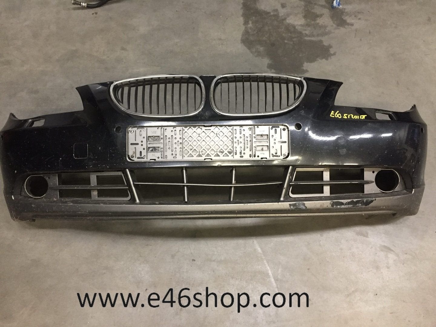 BMW E60 E61 voorbumper Orientblau, Ophalen, Gebruikt, -, -