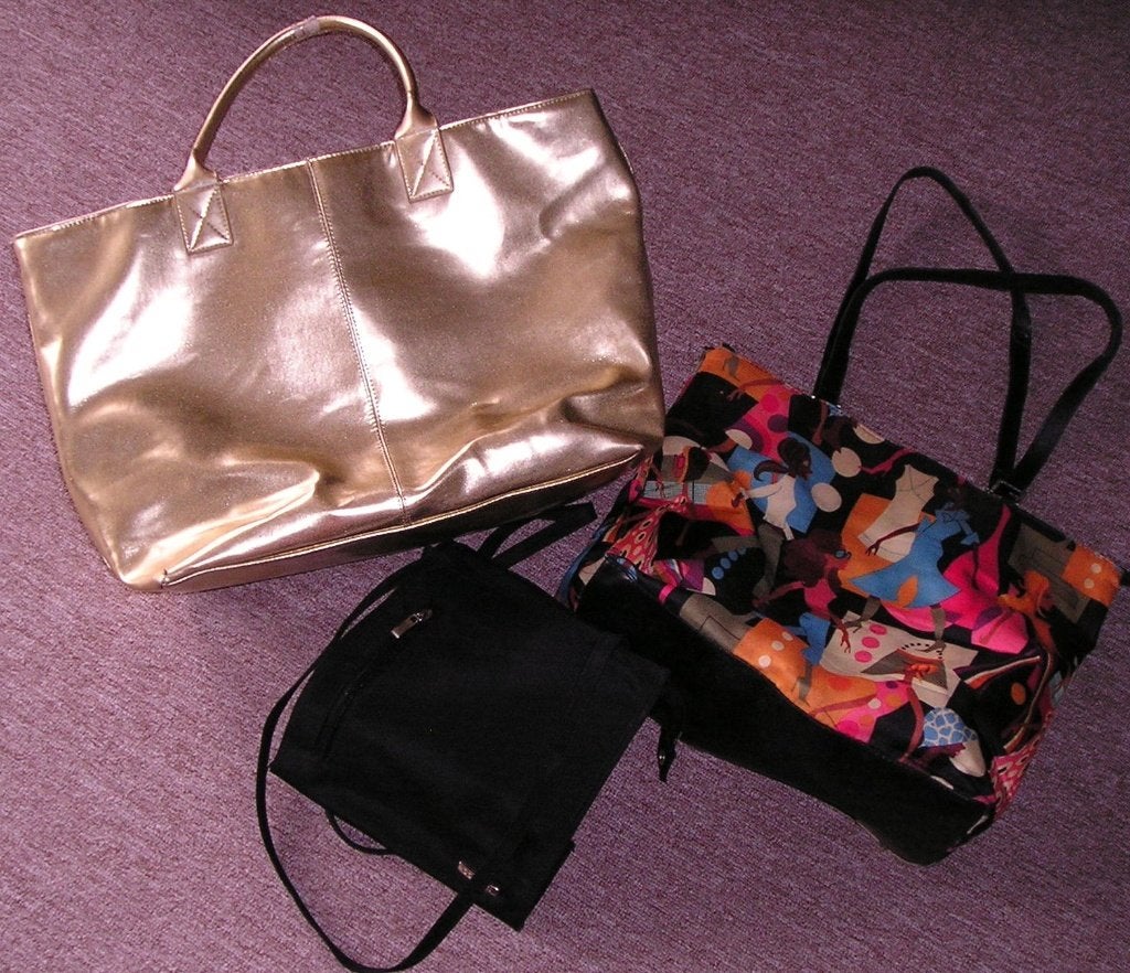 Tassen 4 st  (1 Koop), Ophalen of Verzenden, Zo goed als nieuw, Overige kleuren