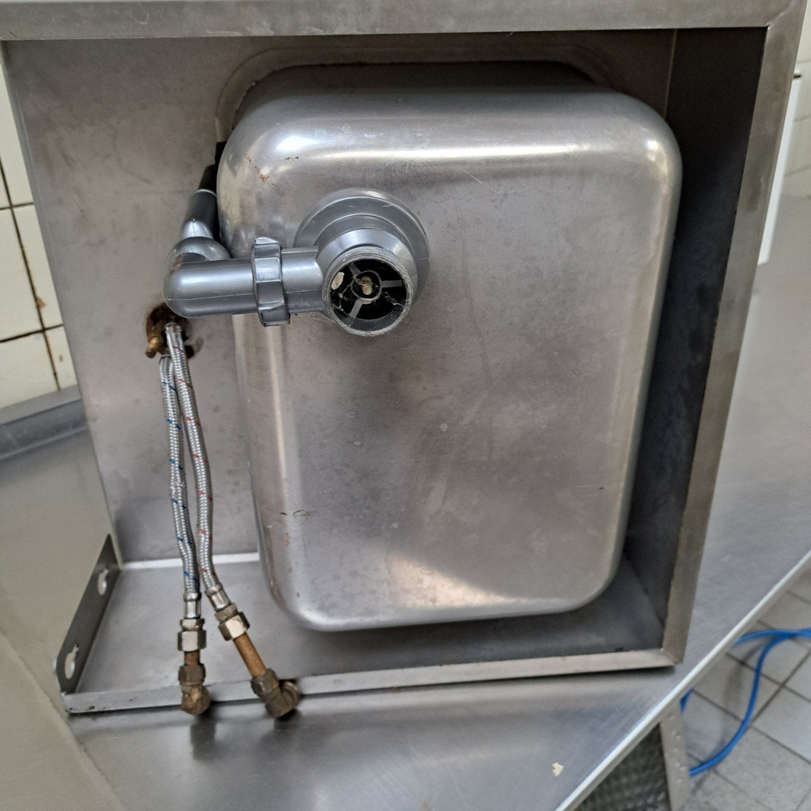 RVS wasbak met kraan, Doe-het-zelf en Verbouw, Ophalen, Rvs, Wastafel