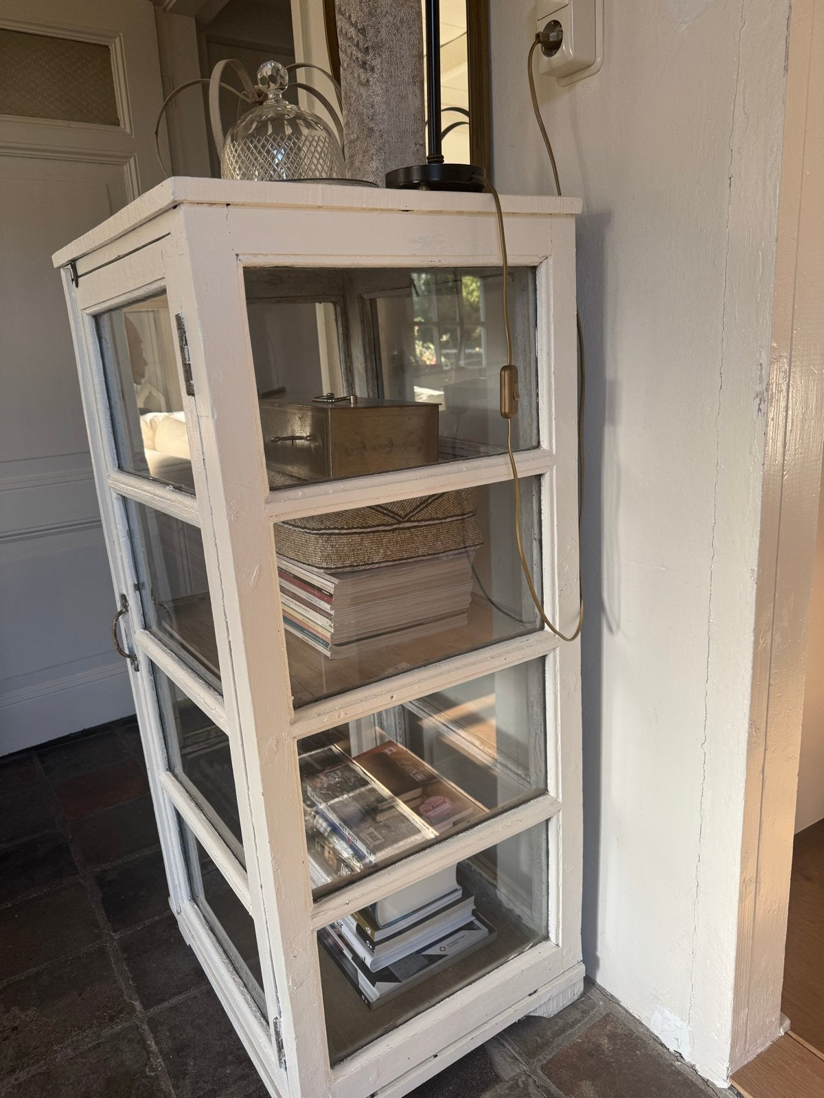 Vintage Vitrinekastje - Sfeervol en Uniek, Huis en Inrichting, Ophalen, Met plank(en), Gebruikt, 100 tot 150 cm