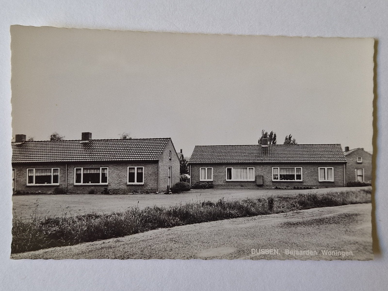 Dussen A, Ophalen of Verzenden