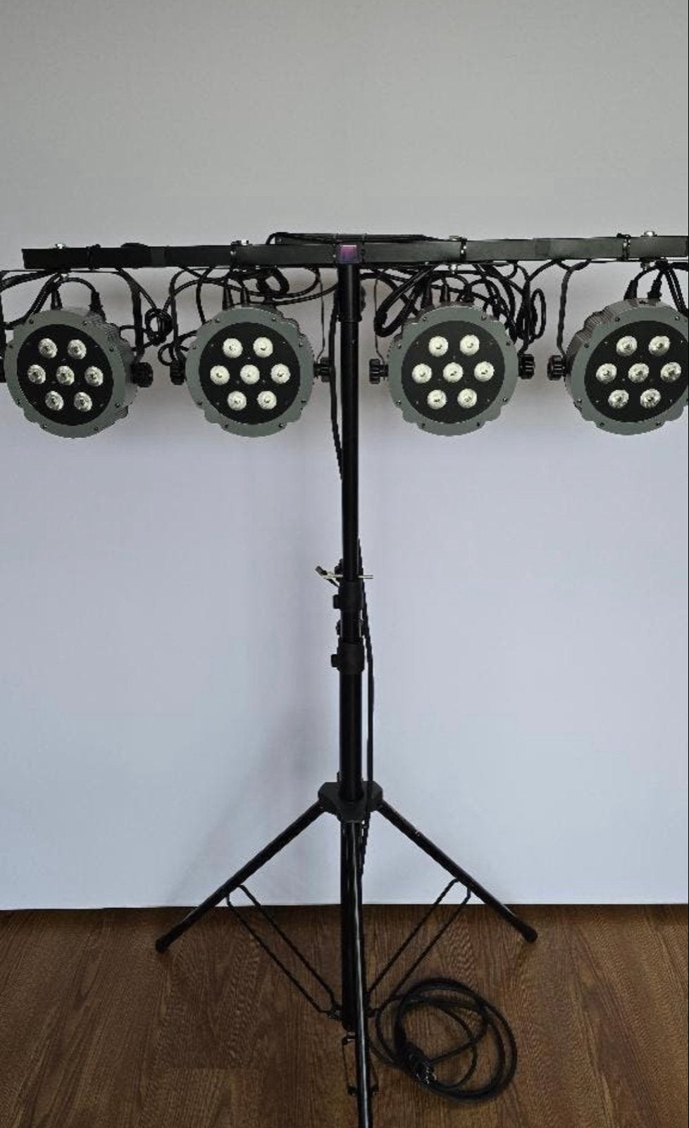 Showtec Compact Par 7 Q4 met tas en statief, Ophalen of Verzenden, Gebruikt, Licht, Kleur