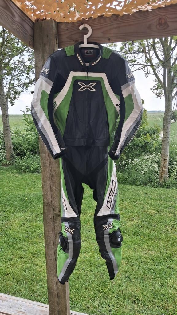 IXS 2-delig leren motorpak, maat 110 (54/56), Motoren, Kleding | Motorkleding, Ophalen of Verzenden, Tweedehands, Heren, Combipak