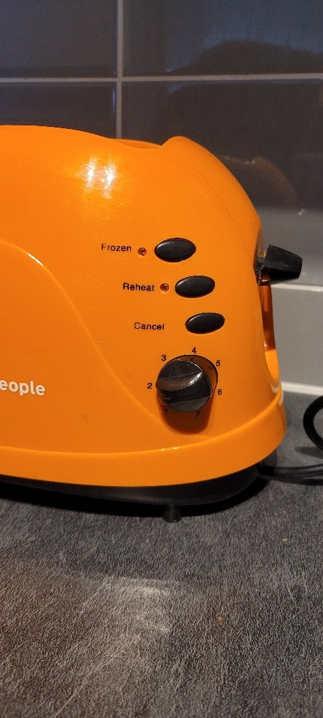 Oranje Broodrooster – 2 sneden – 700W, Ophalen of Verzenden, Gebruikt, Uitneembare kruimellade