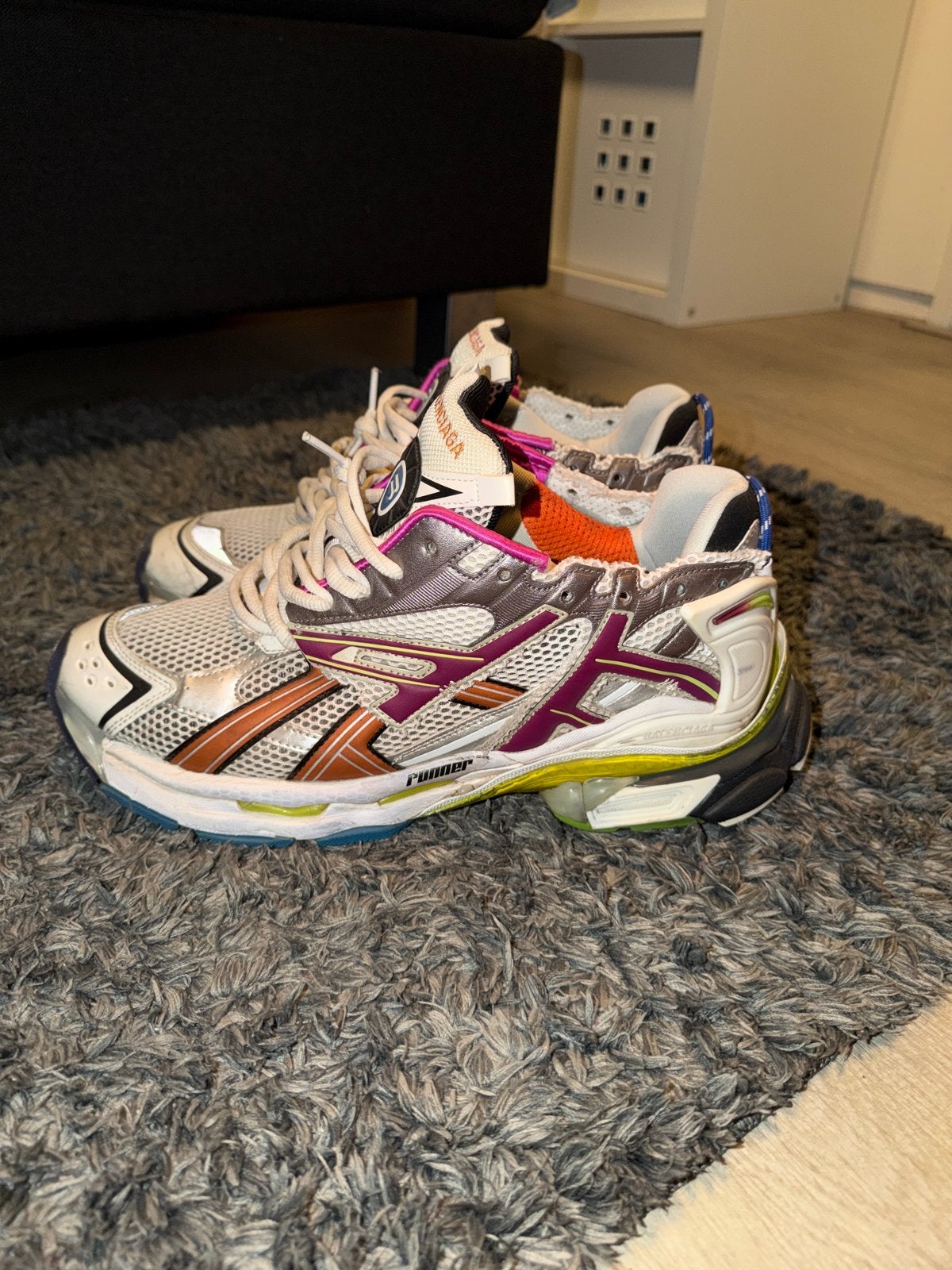 Balenciaga runner Sneakers - maat 45, Overige kleuren, Ophalen of Verzenden, Sneakers of Gympen, Gedragen