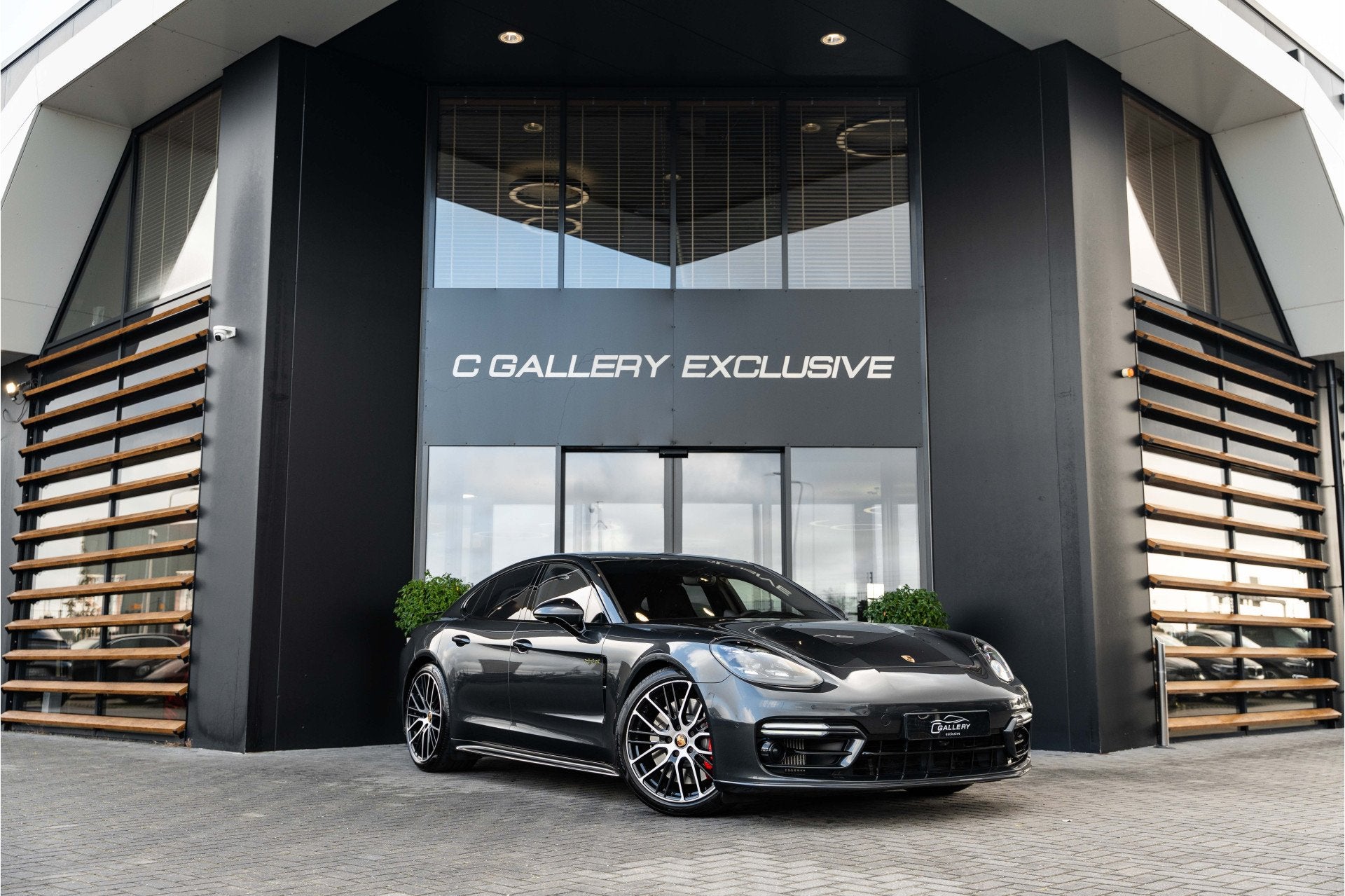 Porsche Panamera 2.9 4S E-Hybrid - Sport Chrono + | Stoelkoe, Automaat, Gebruikt, Zwart, Automatische klimaatregeling
