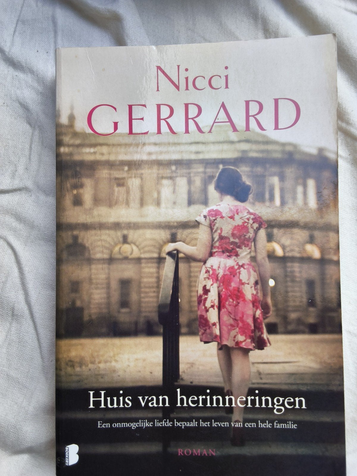 Huis van herinneringen - Nicci Gerrard (Roman), Ophalen of Verzenden, Gelezen, Nicci Gerrard, Nederland