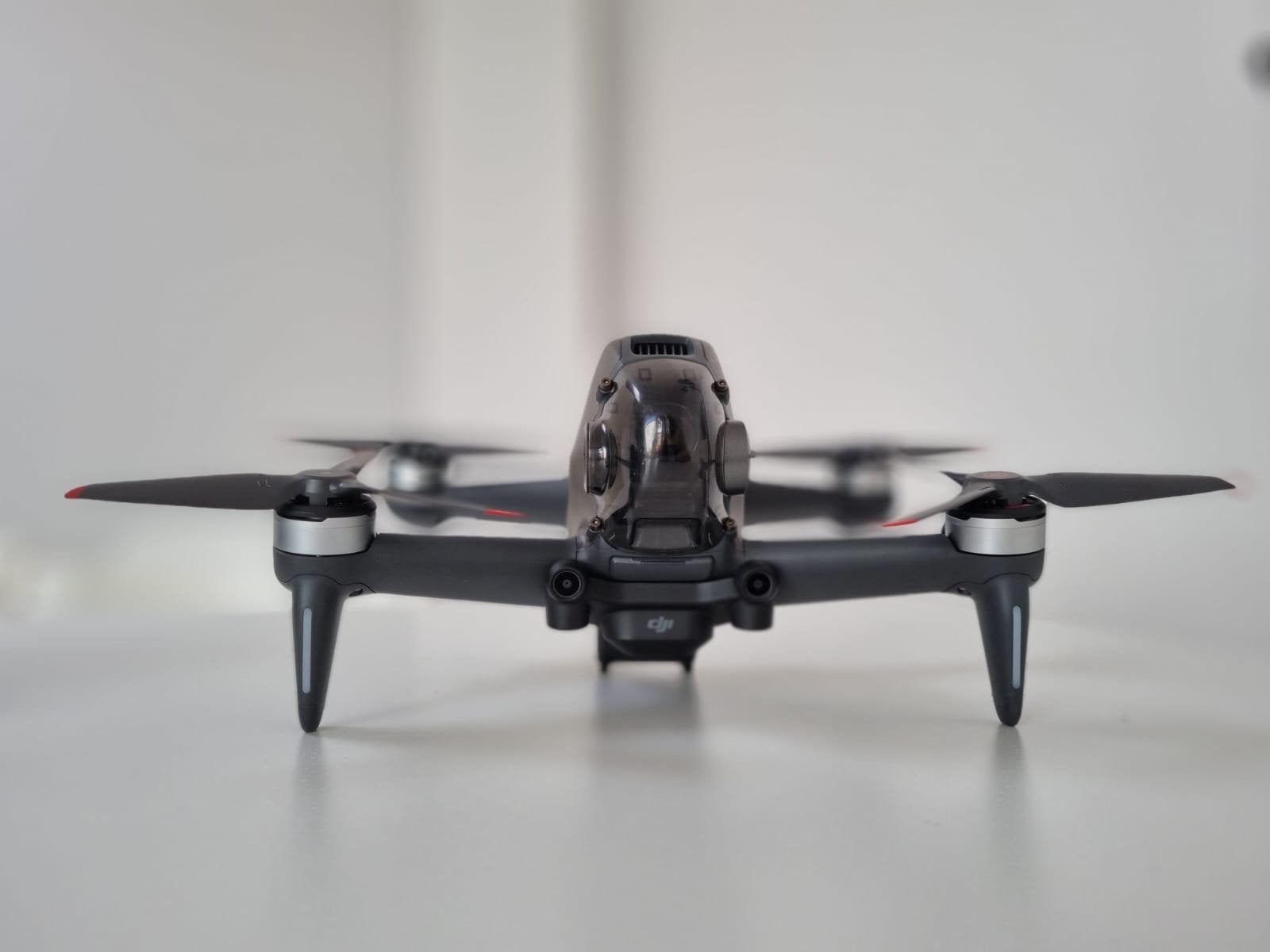 DJI FPV Drone met 2 accu's en oplaadstation, Gebruikt, Extra accu('s), Ophalen of Verzenden, Racedrone