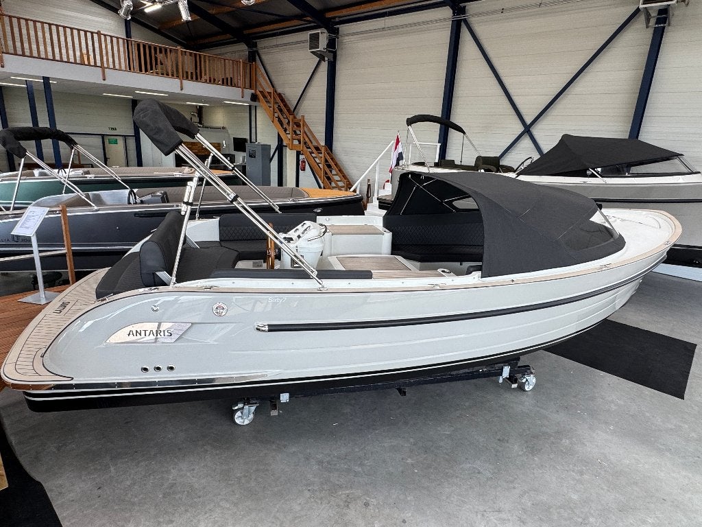 Antaris Sixty7 (direct leverbaar), Ophalen, Antaris, Nieuw, Biminitop