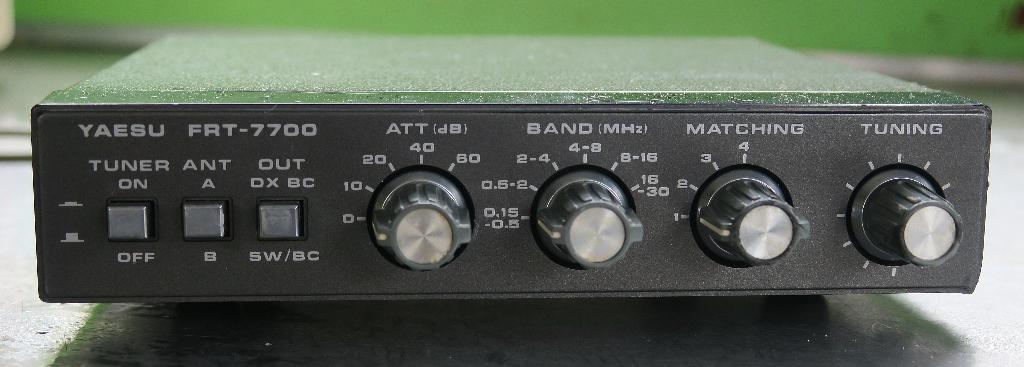 Yaesu FRT7700 antennetuner universeel toepasbaar (zie adv), Telecommunicatie, Ophalen of Verzenden, Zo goed als nieuw, Ontvanger