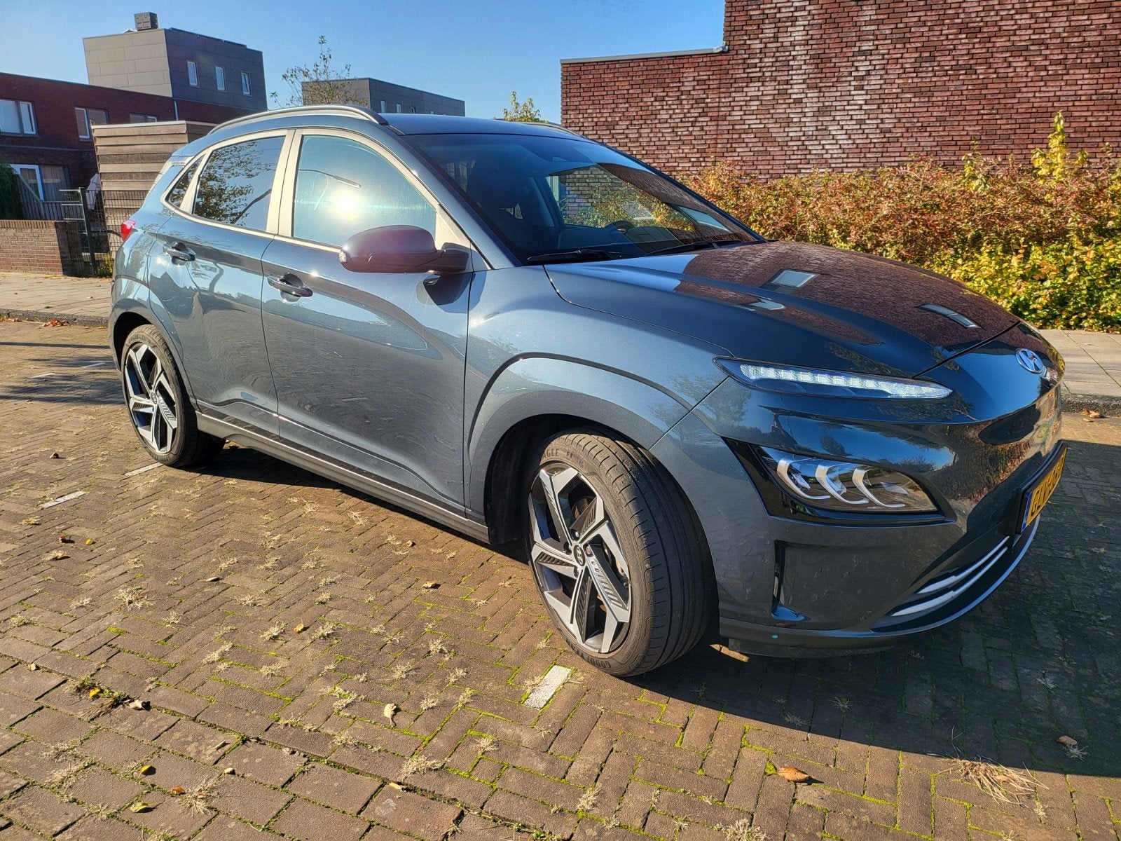 Hyundai Kona electric Fashion 64kwh 3-fase dealer onderhoude, Auto's, 14 kWh, Blauw, Elektrisch, 420 min