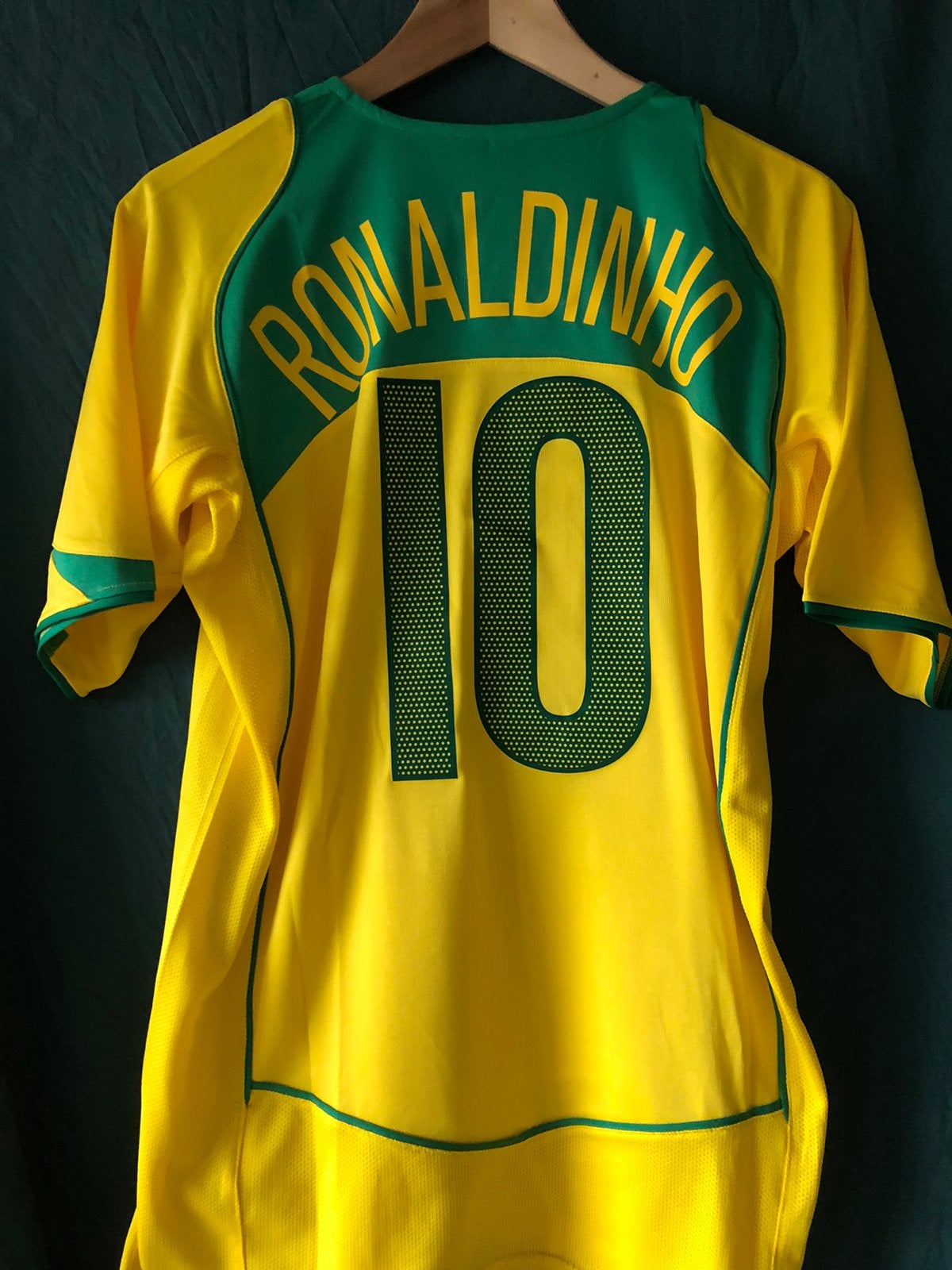Ronaldinho Brazilie retro voetbalshirt maat M, Ophalen of Verzenden, Buitenlandse clubs, Shirt