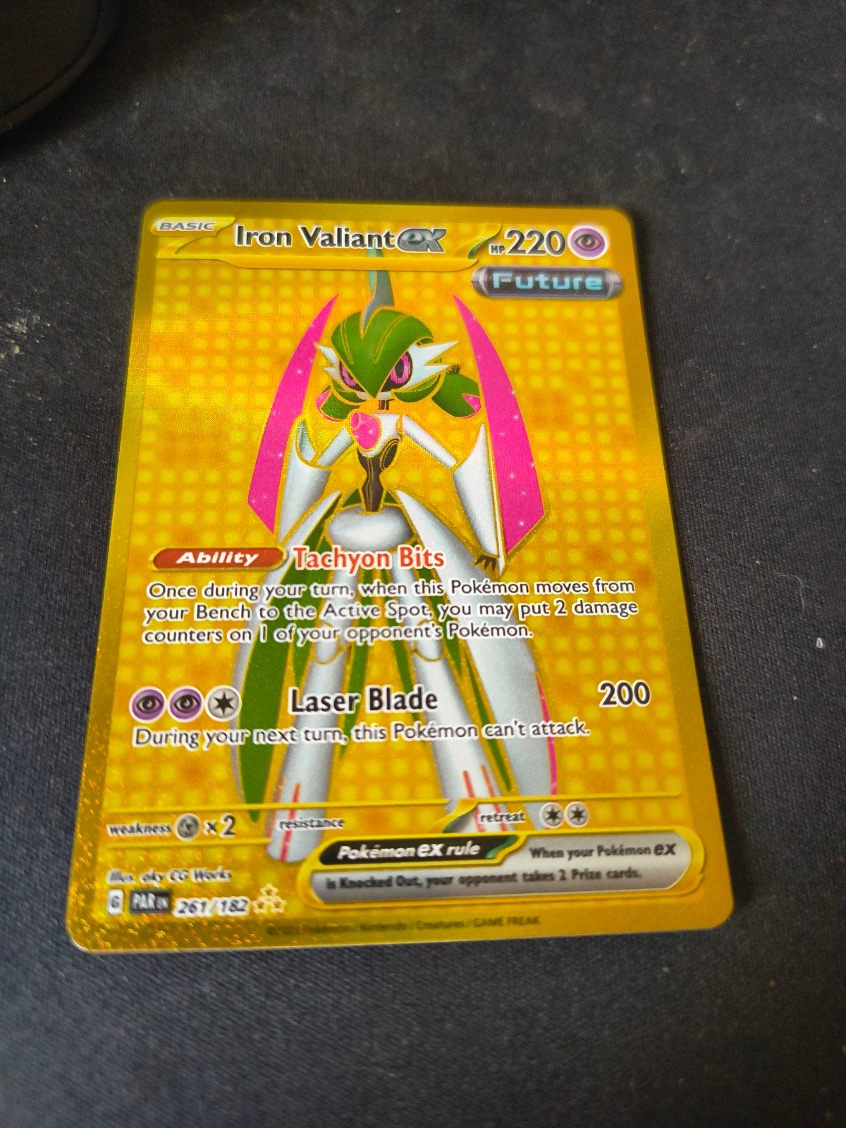 Iron Valiant ex Gouden Pokémon Kaart - Future Paradox, Ophalen of Verzenden, Zo goed als nieuw, Losse kaart, Foil