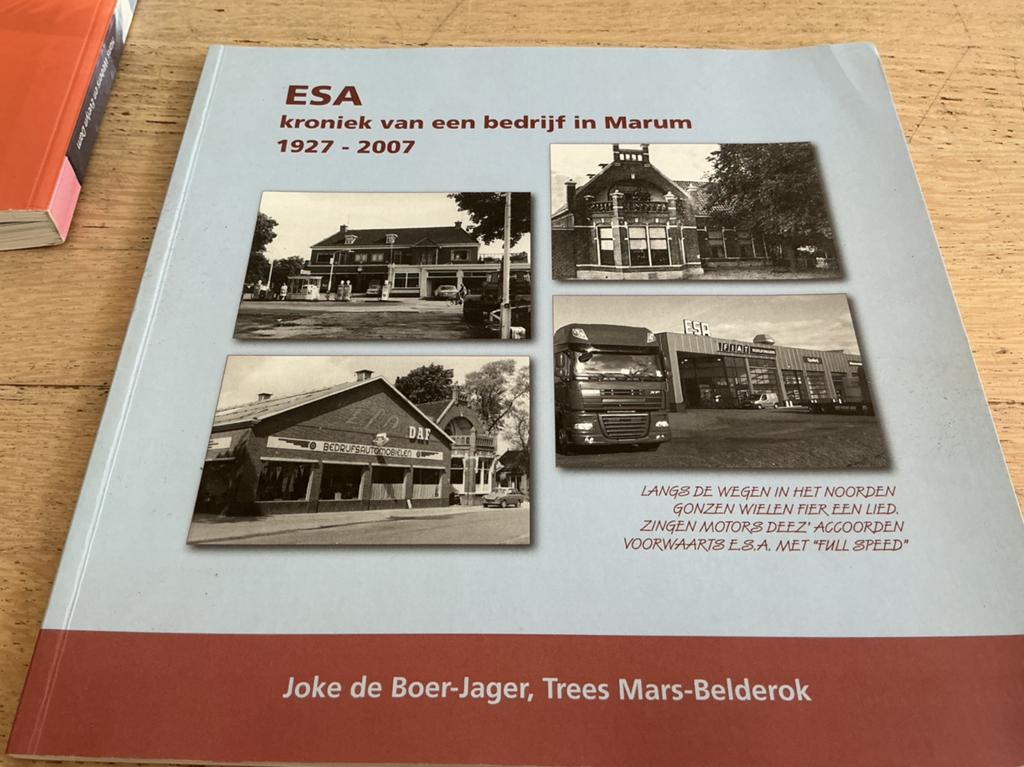 ESA kroniek van een bedrijf in Marum.Busbedrijf, vervoer enz, Ophalen of Verzenden, Zo goed als nieuw