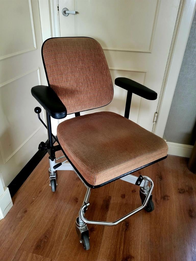 Euroflex Trippelstoel Mechanisch (in uitstekende staat), Ophalen, Zo goed als nieuw