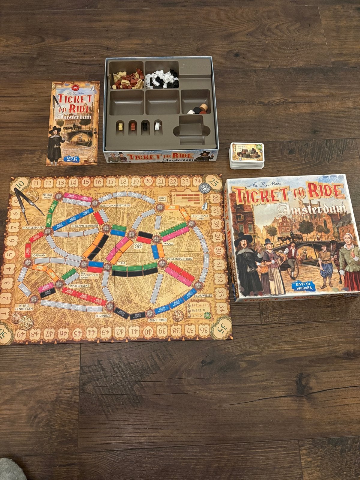 Ticket to Ride Amsterdam - Bordspel, Drie of vier spelers, Ophalen of Verzenden, Zo goed als nieuw, Reisspel