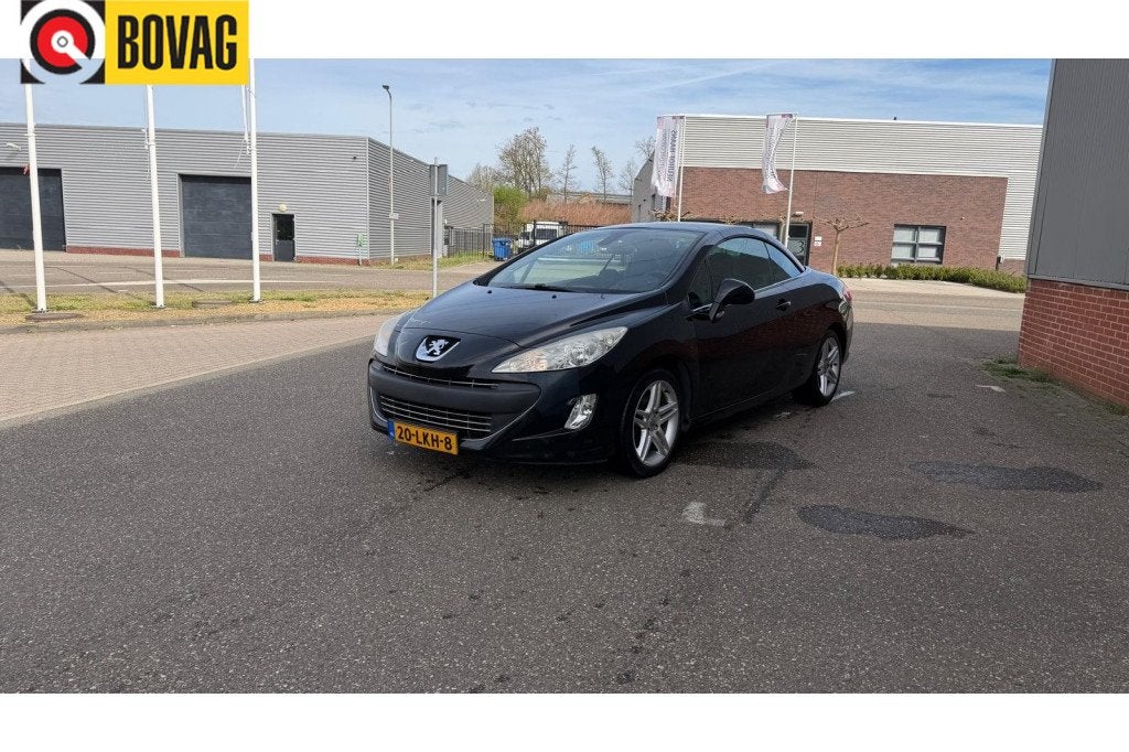 Peugeot 308 CC 1.6 THP Noir & Blanc (bj 2010), Auto's, 1490 kg, Gebruikt, 4 cilinders, 4 stoelen