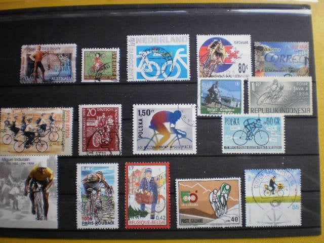 Fietsen op postzegels, Ophalen of Verzenden, Gestempeld, Overige thema's