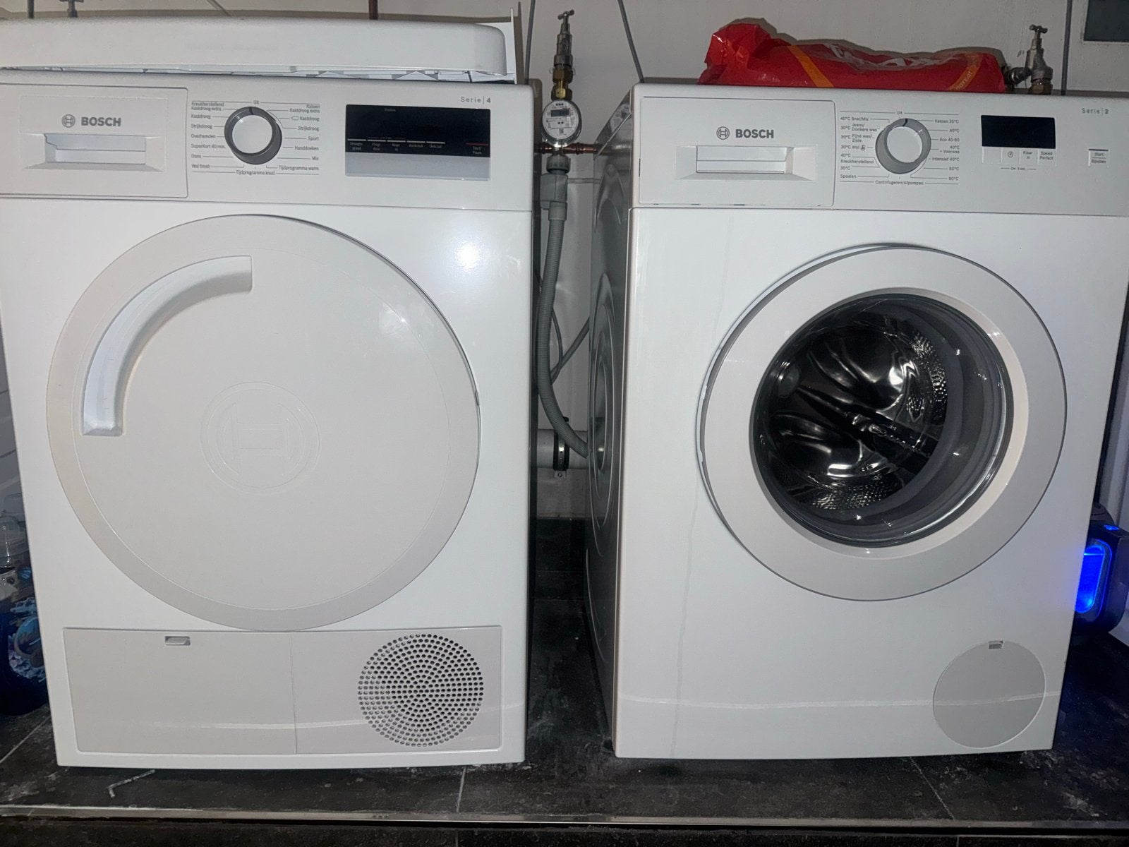 Wasmachine en droger te koop - Bosch Serie | 4, Ophalen of Verzenden, Zo goed als nieuw