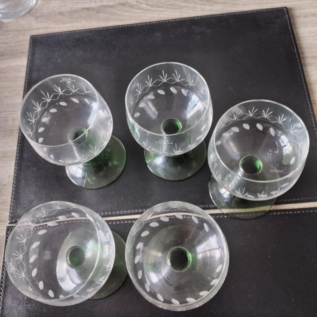 5 duitse roemer glazen      +   1 karaf      glas, Ophalen of Verzenden, Zo goed als nieuw, Overige typen