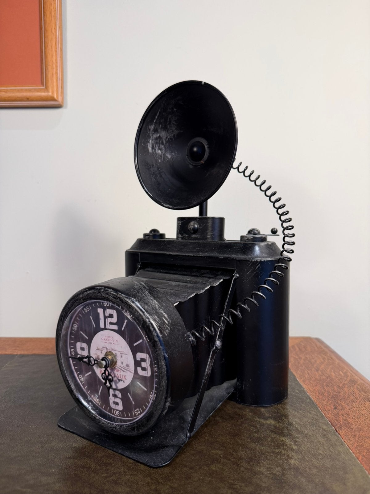 Vintage cameraklok zwart – industriële retro tafelklok, Ophalen of Verzenden, Zo goed als nieuw, Wandklok
