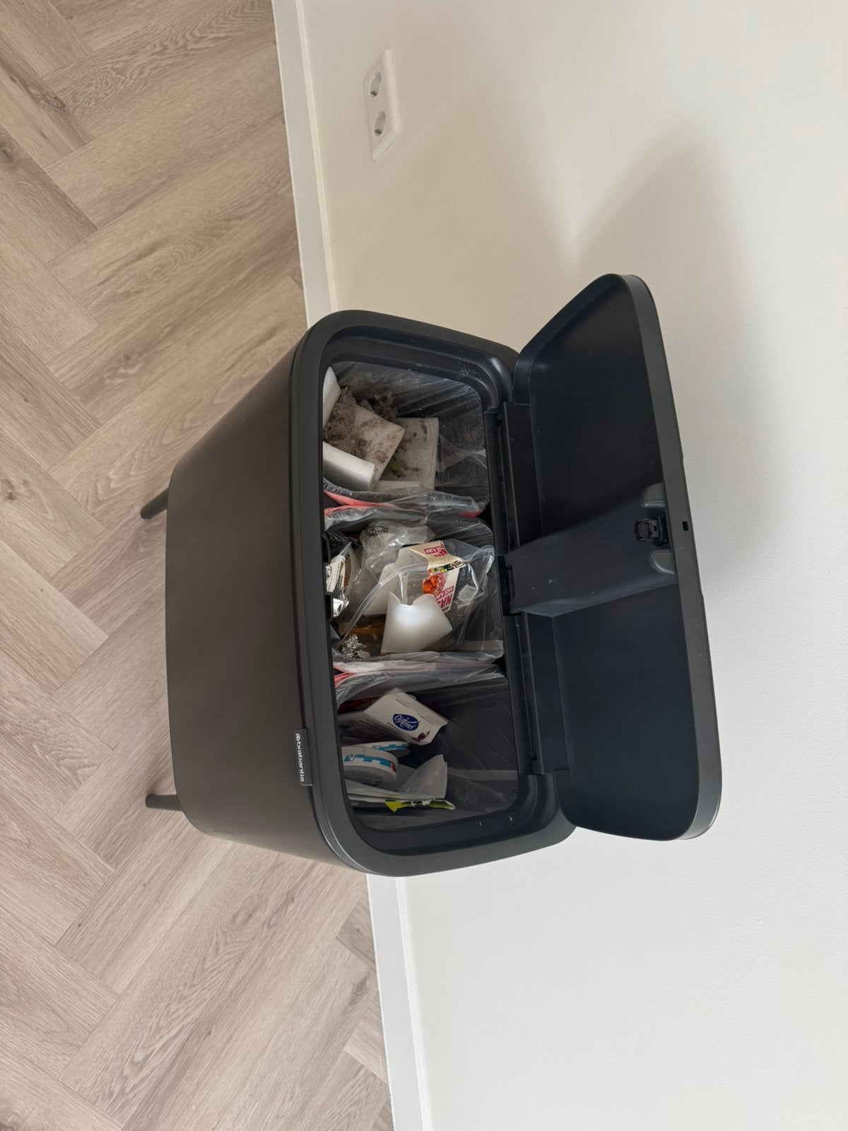 Prullenbak 3 vakken te koop, Ophalen of Verzenden, Zo goed als nieuw