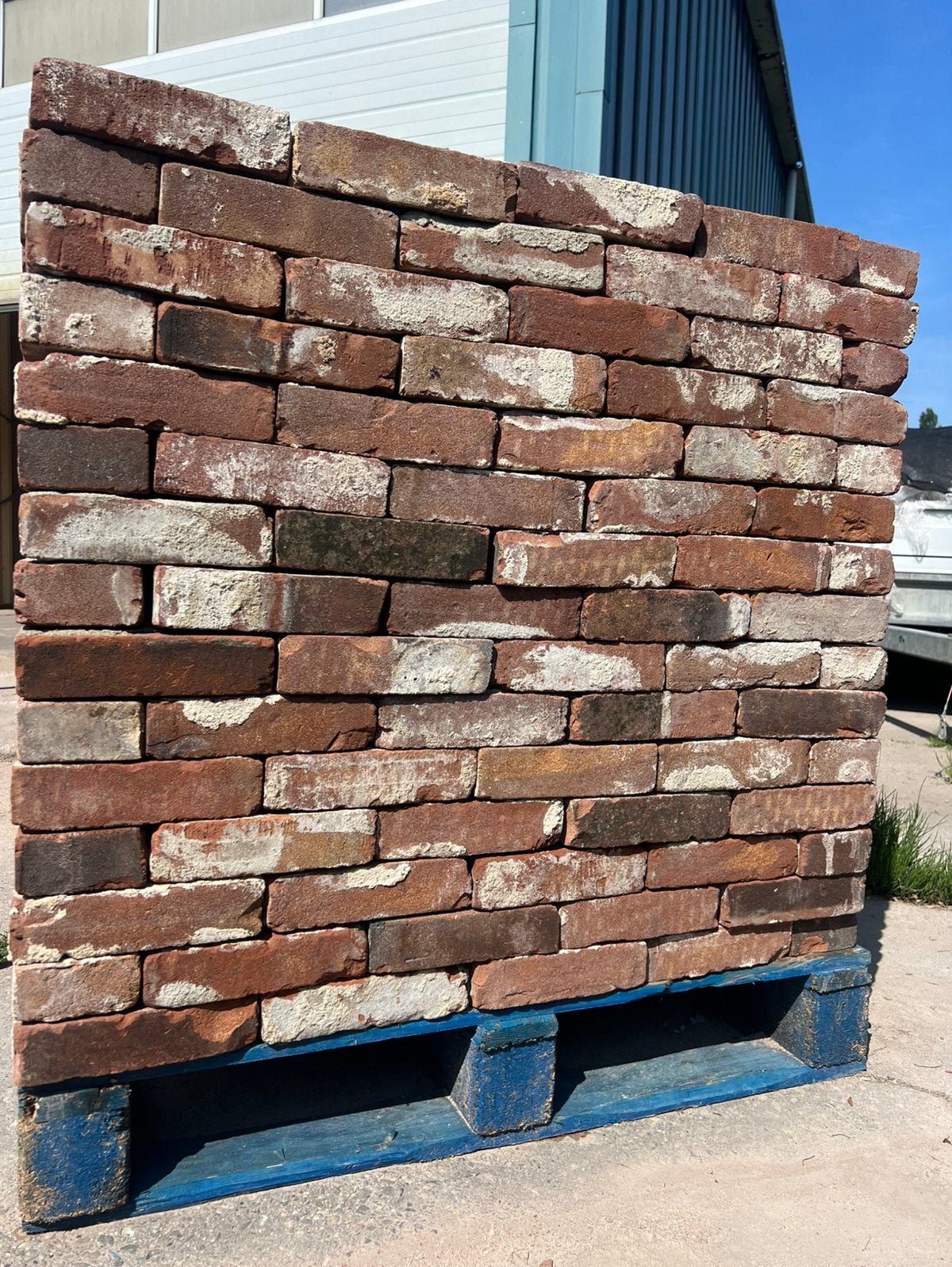 Antieke bruine vormbak stenen 240M2 21.5 x 5.5 1 partij!, Ophalen of Verzenden, Zo goed als nieuw, Bakstenen