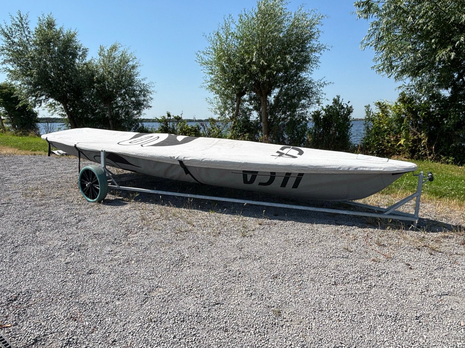 ILCA 7 Element 6 - Race Ready (nummer 223974), Ophalen, Zelflozend, Laser, Polyester