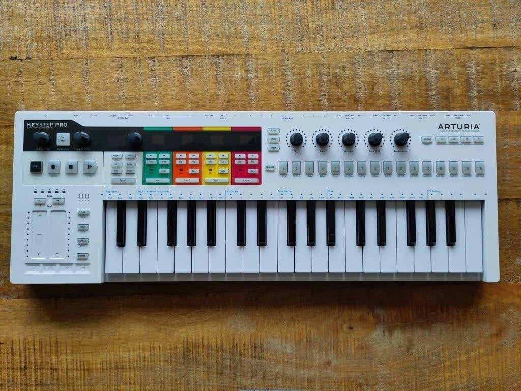 Arturia Keystep Pro, Muziek en Instrumenten, Ophalen, Zo goed als nieuw