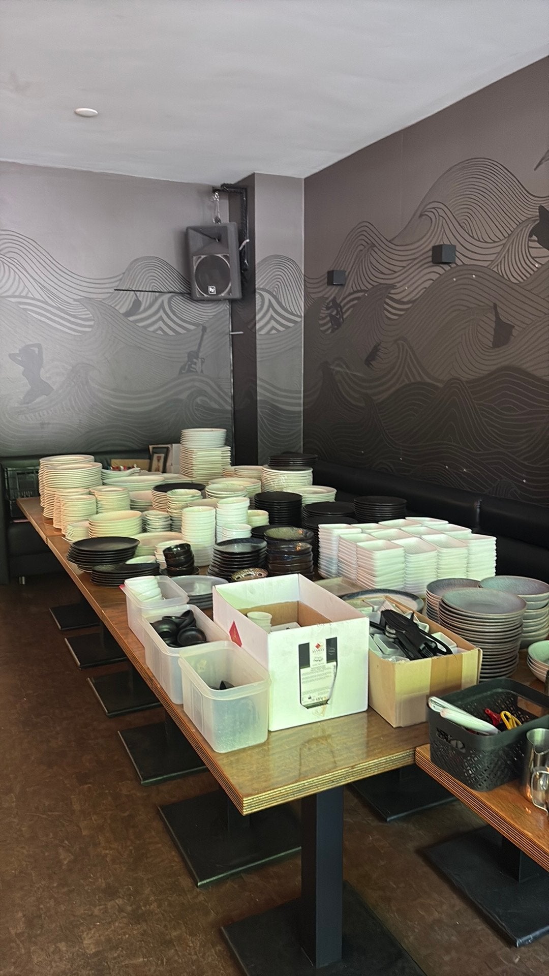 Divers servies en glaswerk uit restaurant., Huis en Inrichting, Keuken | Servies, Ophalen