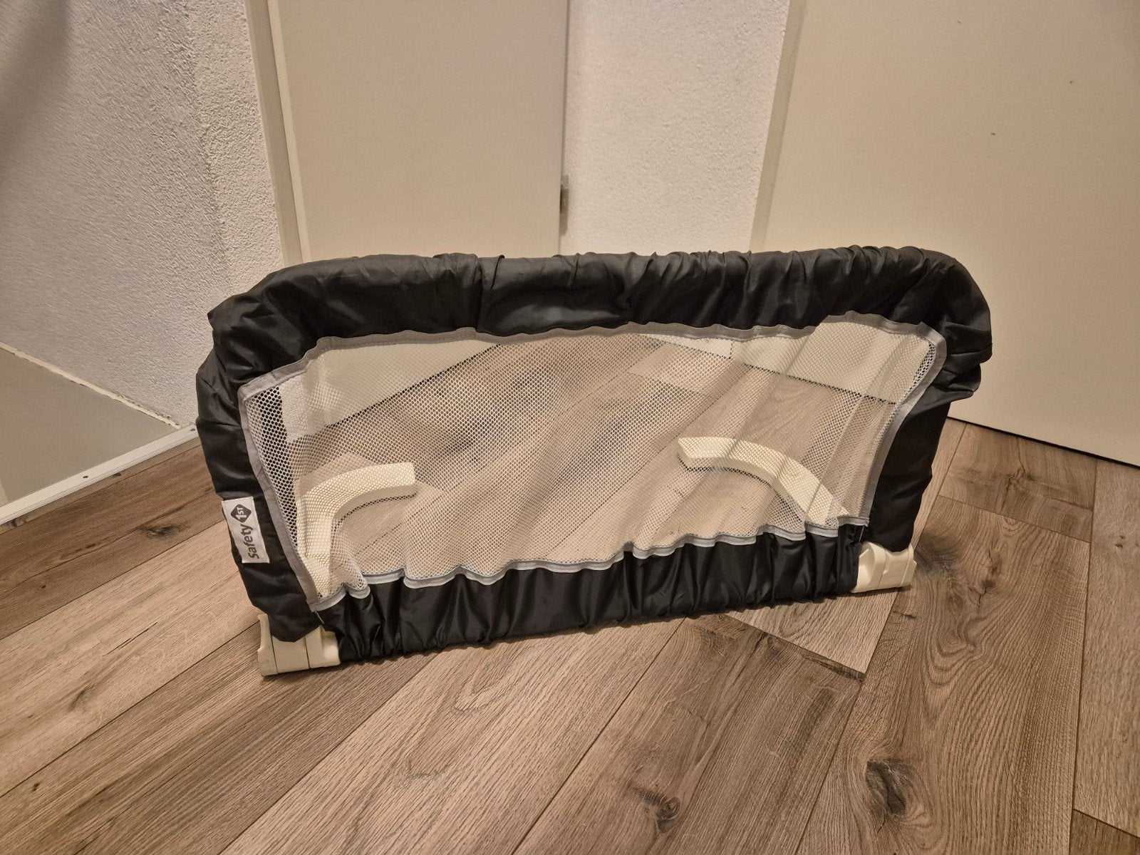 Safety 1st Bedhekje - Veiligheid voor Kinderen, Kinderen en Baby's, Overige materialen, Overige typen, Ophalen of Verzenden, Zo goed als nieuw