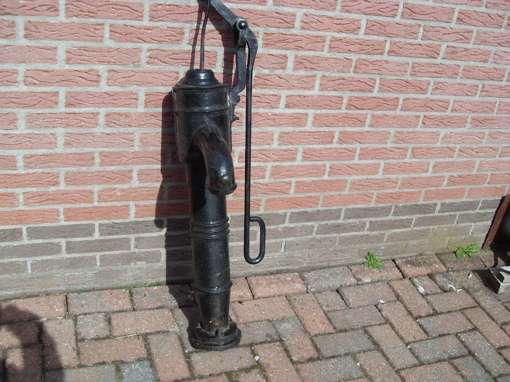 oude waterpomp  deco in de tuin, Ophalen, Gebruikt, Handmatig, Overige typen