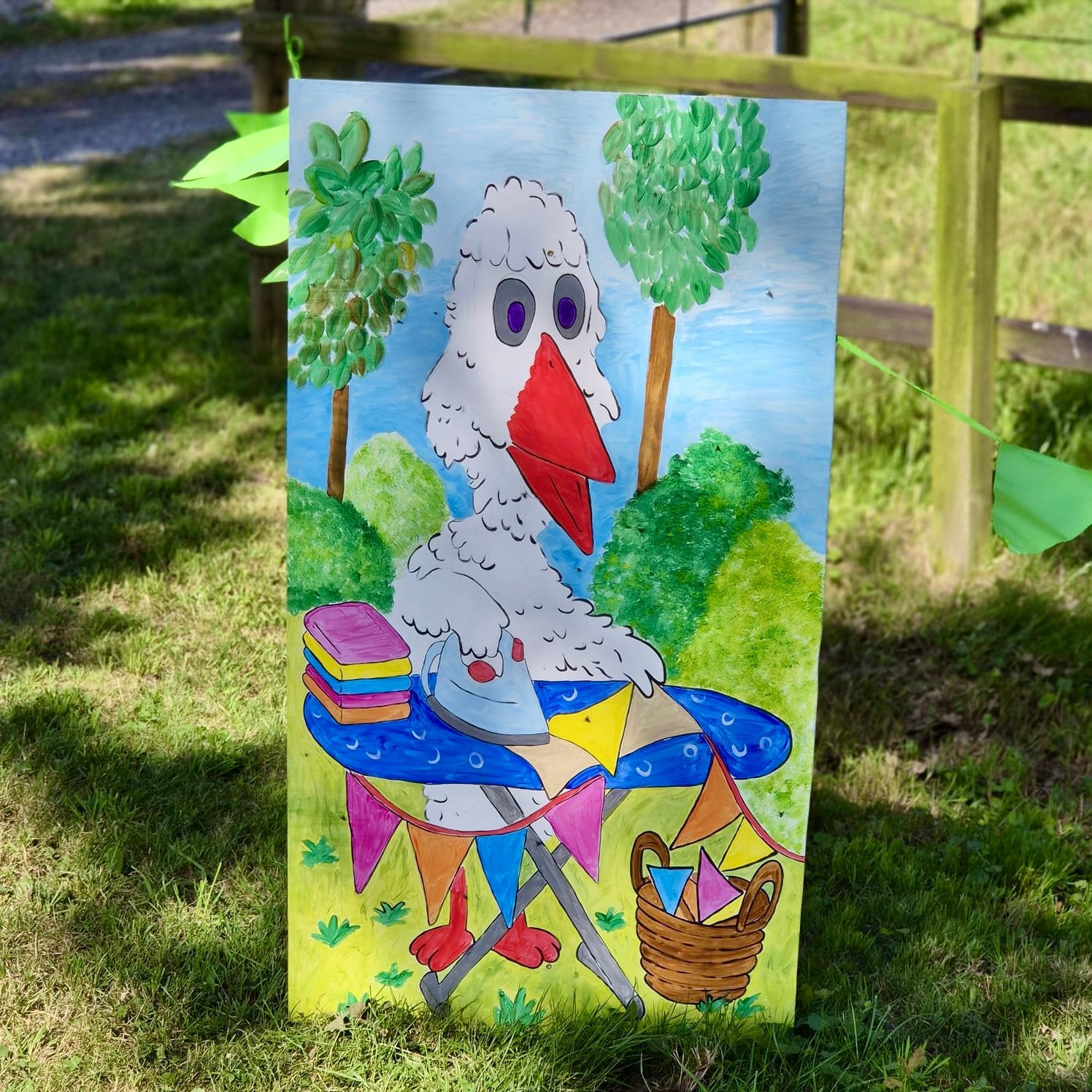 Straatversiering, Fabeltjeskrant, Feestversiering, Hobby en Vrije tijd, Feestartikelen, Zo goed als nieuw, Ophalen