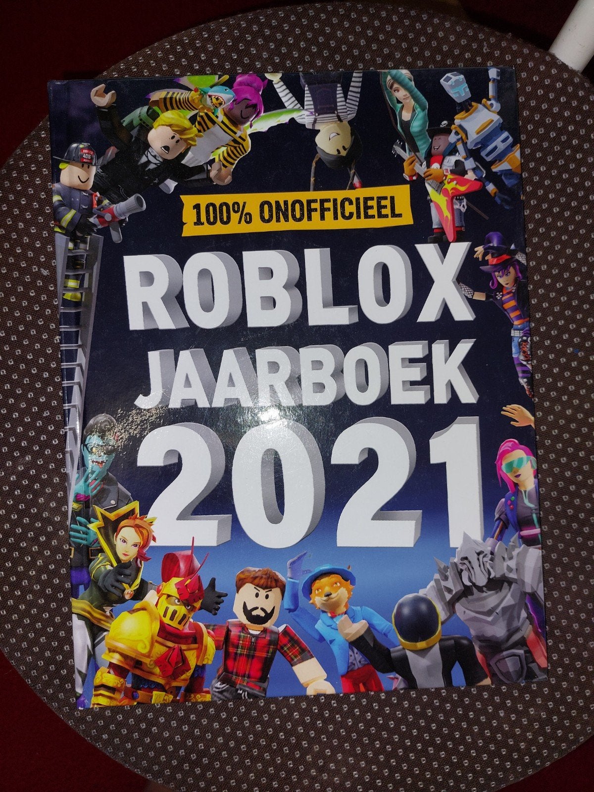 Roblox jaarboek 2021 100% onofficieel, Boeken, Ophalen of Verzenden, Gelezen, Non-fictie