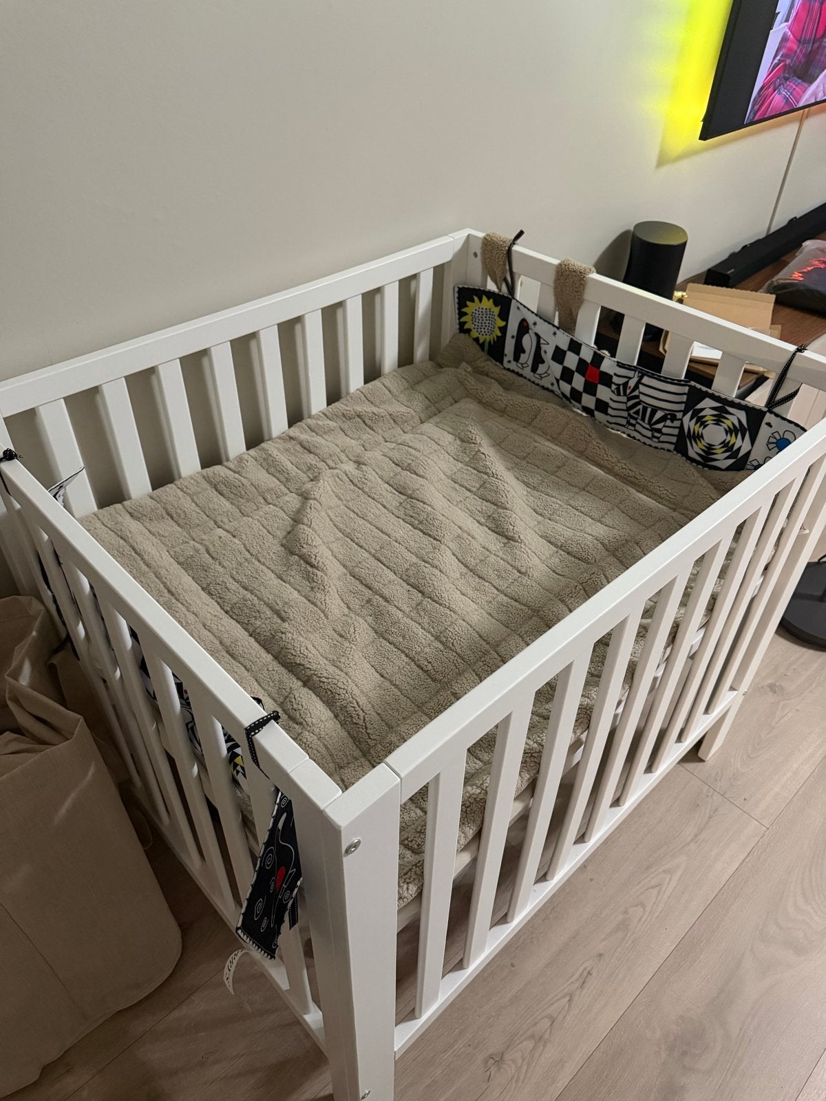 Box met boxkleed en matras - zo goed als nieuw, Ophalen, Zo goed als nieuw, Vierkant, Boxkleed