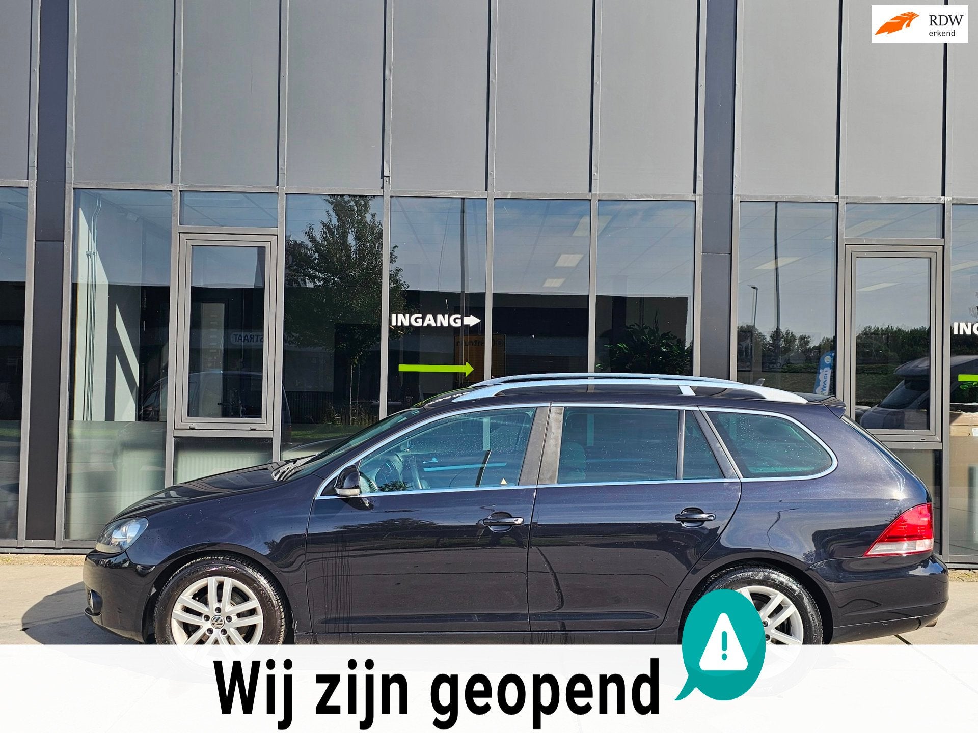 Volkswagen Golf Variant 1.6 TDI Highline BlueMotion - Leer-, Voorwielaandrijving, Euro 5, Zwart, Zwart