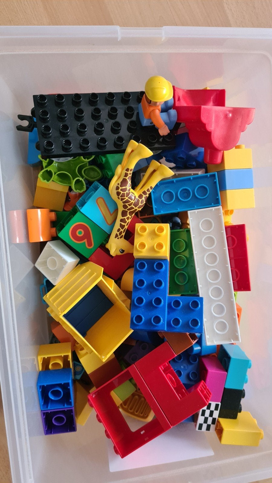Doos vol Duplo blokken en figuren, Inclusief minifiguren, Gebruikt, Ophalen of Verzenden, Duplo
