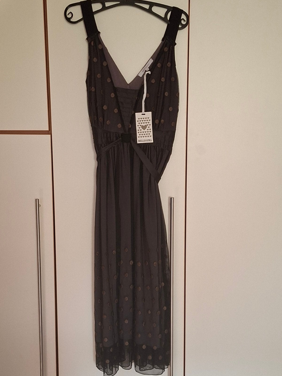Nieuwe donkerbruine jurk van Bellissima maat 34, Kleding | Dames, Bruin, Nieuw, Ophalen of Verzenden, Maat 34 (XS) of kleiner