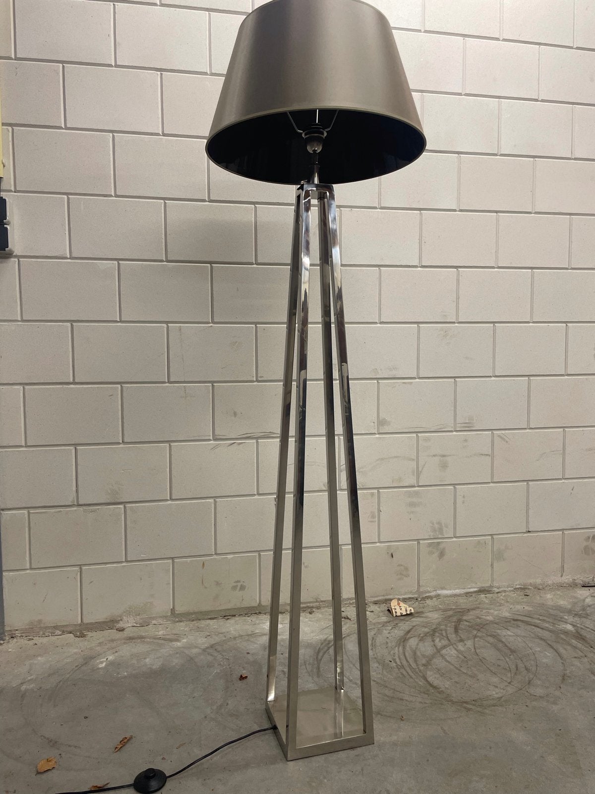 Set van 2 staande lampen met kap, 165 cm hoog, Ophalen, Gebruikt, Metaal, 150 tot 200 cm