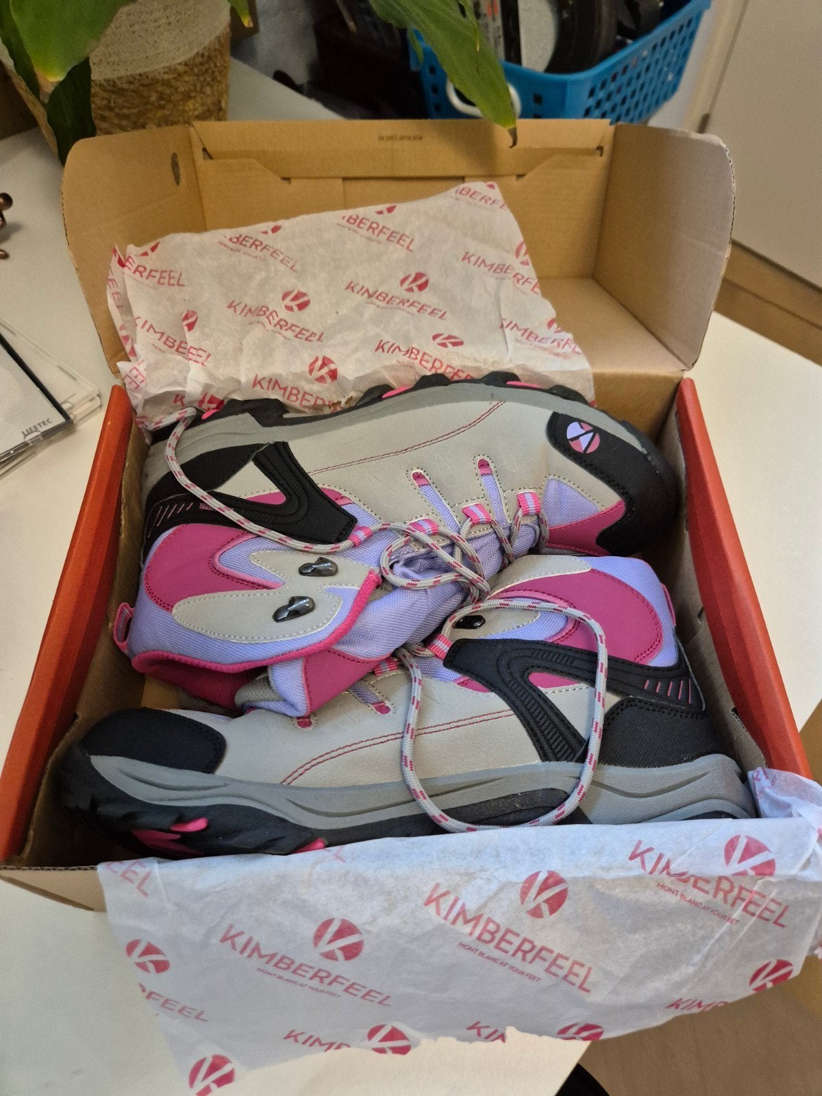 Nieuwe Kimberfeel Kangri wandelschoenen - Maat 41, Kleding | Dames, Ophalen, Overige kleuren, Nieuw, Wandelschoenen