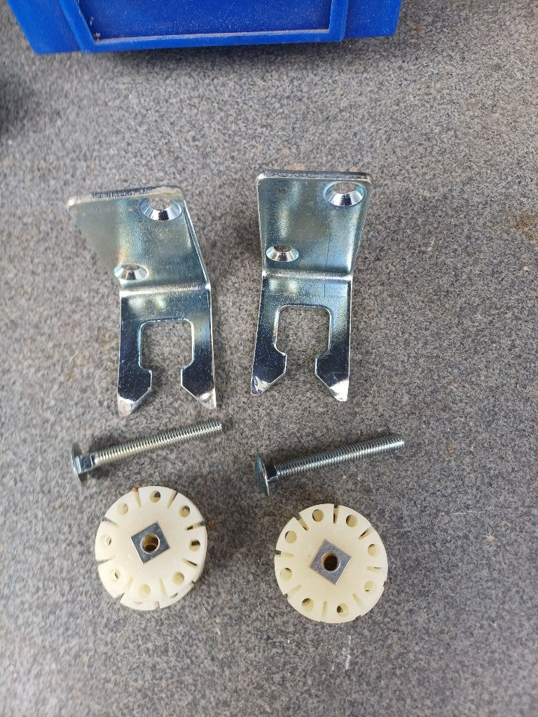 verstelbare kast ophang sets, Ophalen, Nieuw