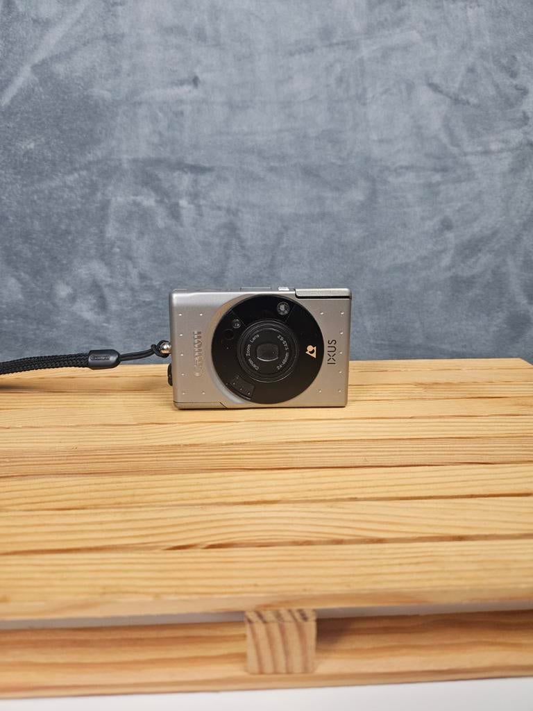 Canon Analoge Camera IXUS Compact Zilver Retro, Compact, Ophalen of Verzenden, ., Niet werkend